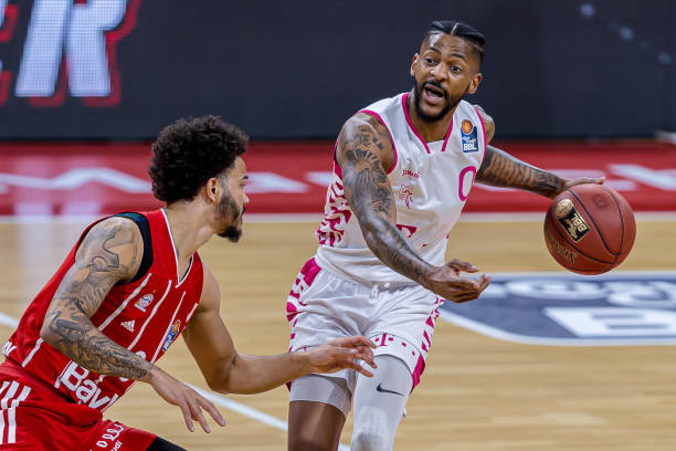 而湖人最近 而湖人最近